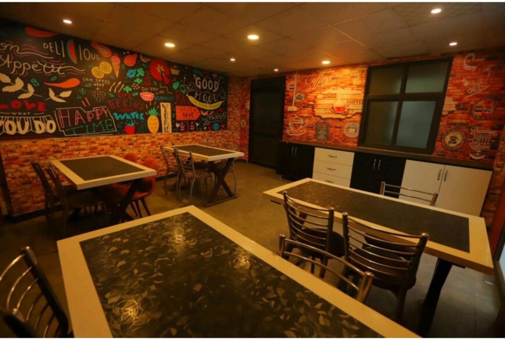 Hotel The Almora By Rs Global Near By Delhi International Airport With - Free Airport Drop New Delhi Extérieur photo