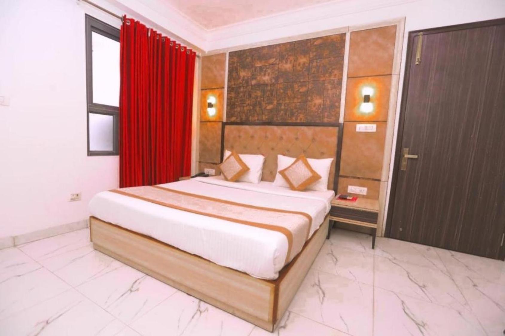 Hotel The Almora By Rs Global Near By Delhi International Airport With - Free Airport Drop New Delhi Extérieur photo