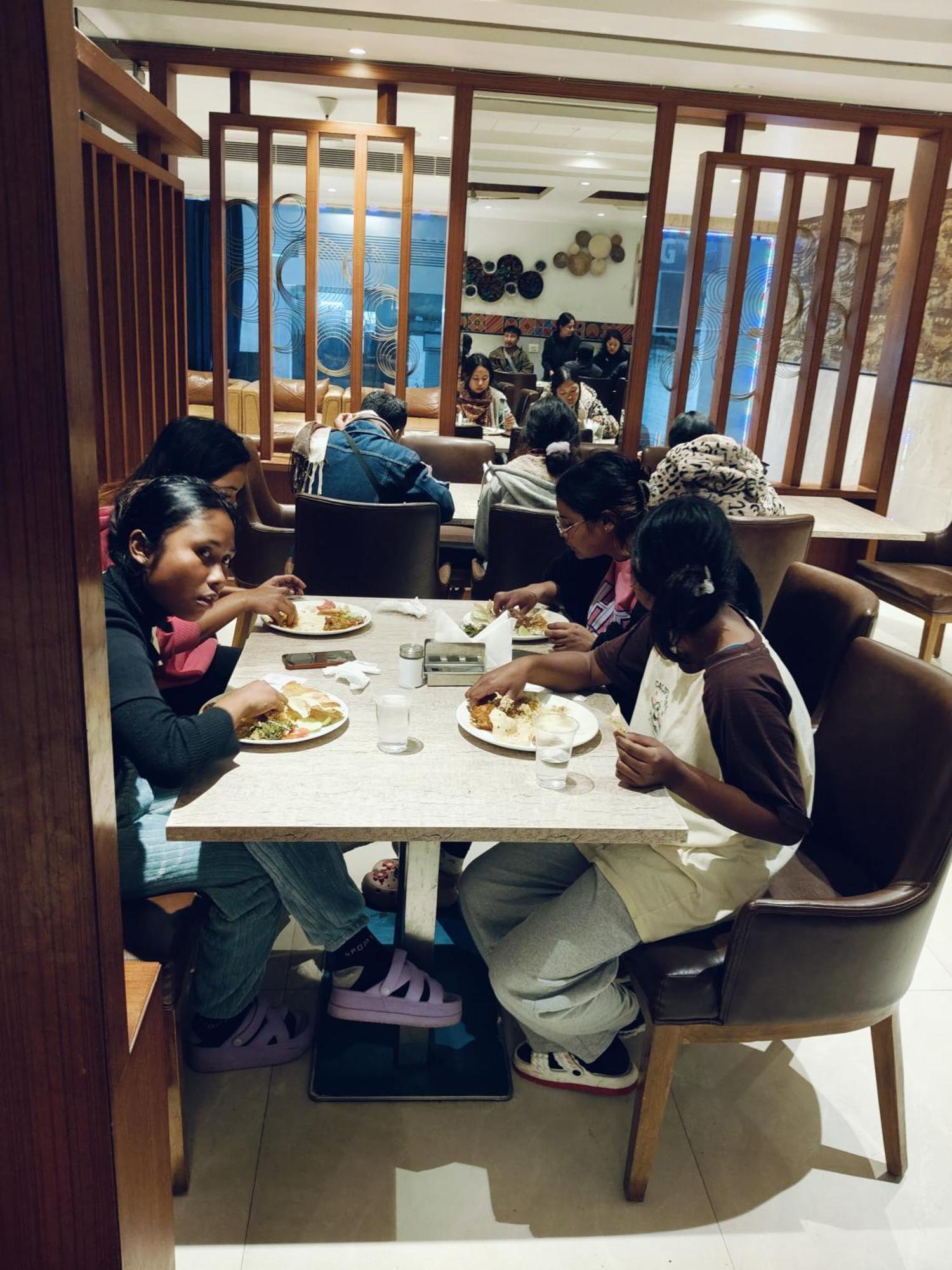 Hotel The Almora By Rs Global Near By Delhi International Airport With - Free Airport Drop New Delhi Extérieur photo