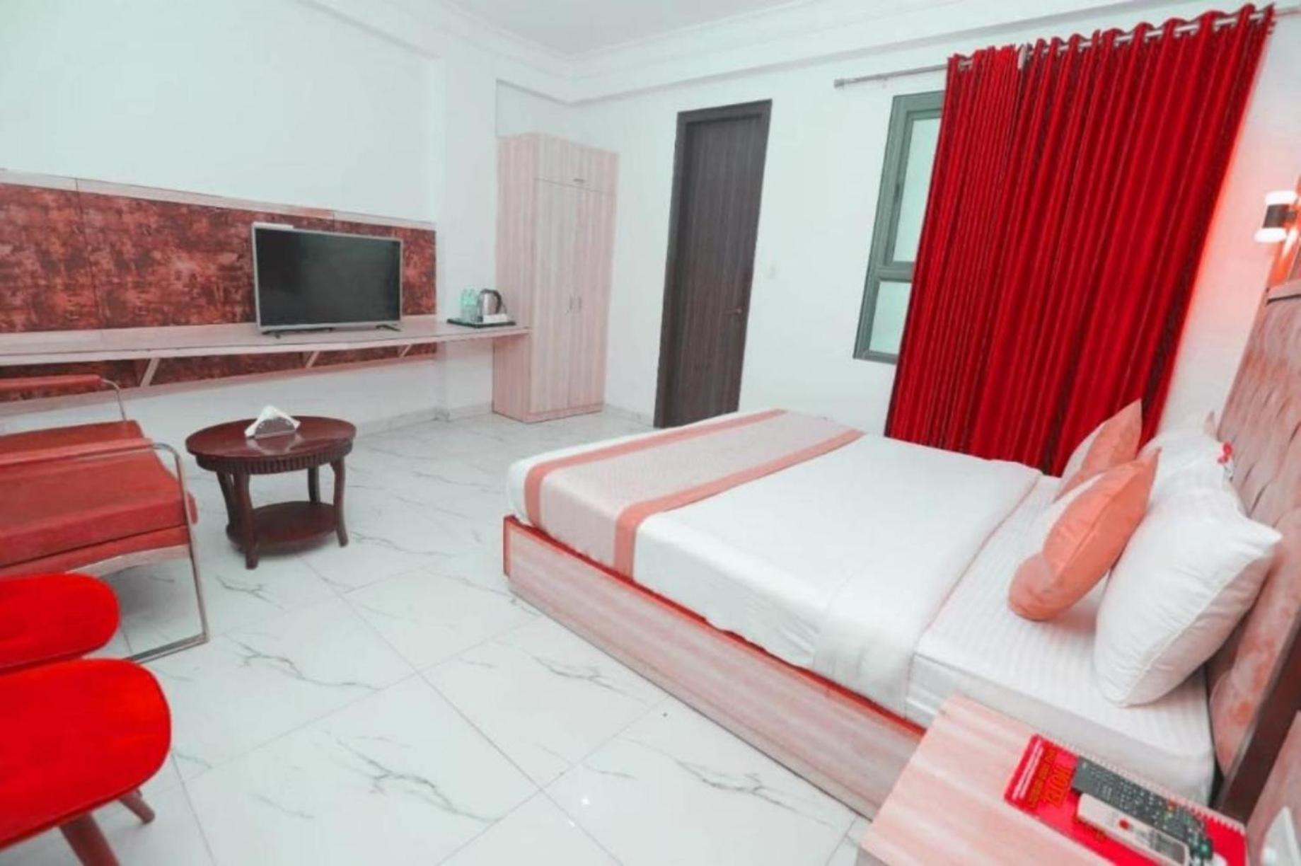 Hotel The Almora By Rs Global Near By Delhi International Airport With - Free Airport Drop New Delhi Extérieur photo